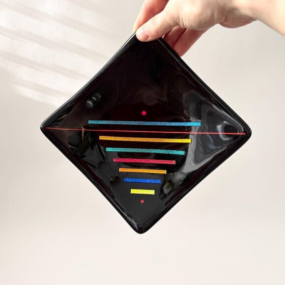 Post-Modern Black Rainbow Striped Geometric Midcentury Modern Vintage Plate - Picture 1 of 10